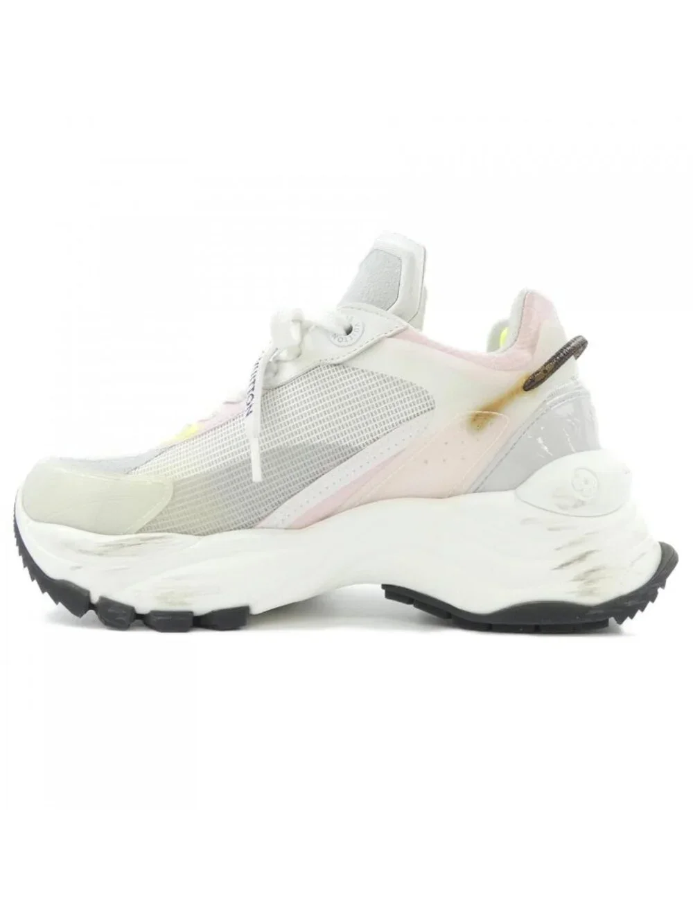Louis Vuitton Run Sneakers - Picture 2 of 6